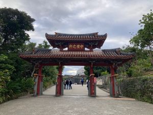 最終日
首里城、ブエノチキン、ポーたま、冨士家のぜんざい