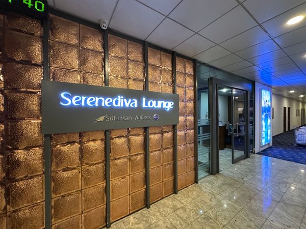 スリランカ・コロンボ「スリランカ旅行」の写真：5/4
日本帰国
バンダラナイケ国際空港...