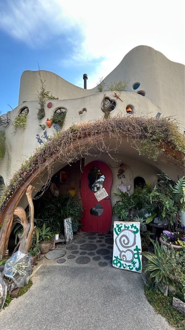 日本・愛媛県「初四国🍊」の写真：パン屋雲珠🍞
人多すぎて待ち時間長かった...