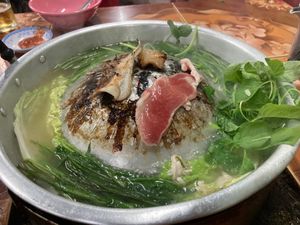 ターケーク。食べ放題形式の鍋・焼き肉シンダート屋さんへ。ソムタムもセルフで...