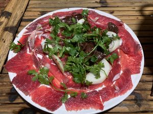 パークソン
夜は寒いので鍋
