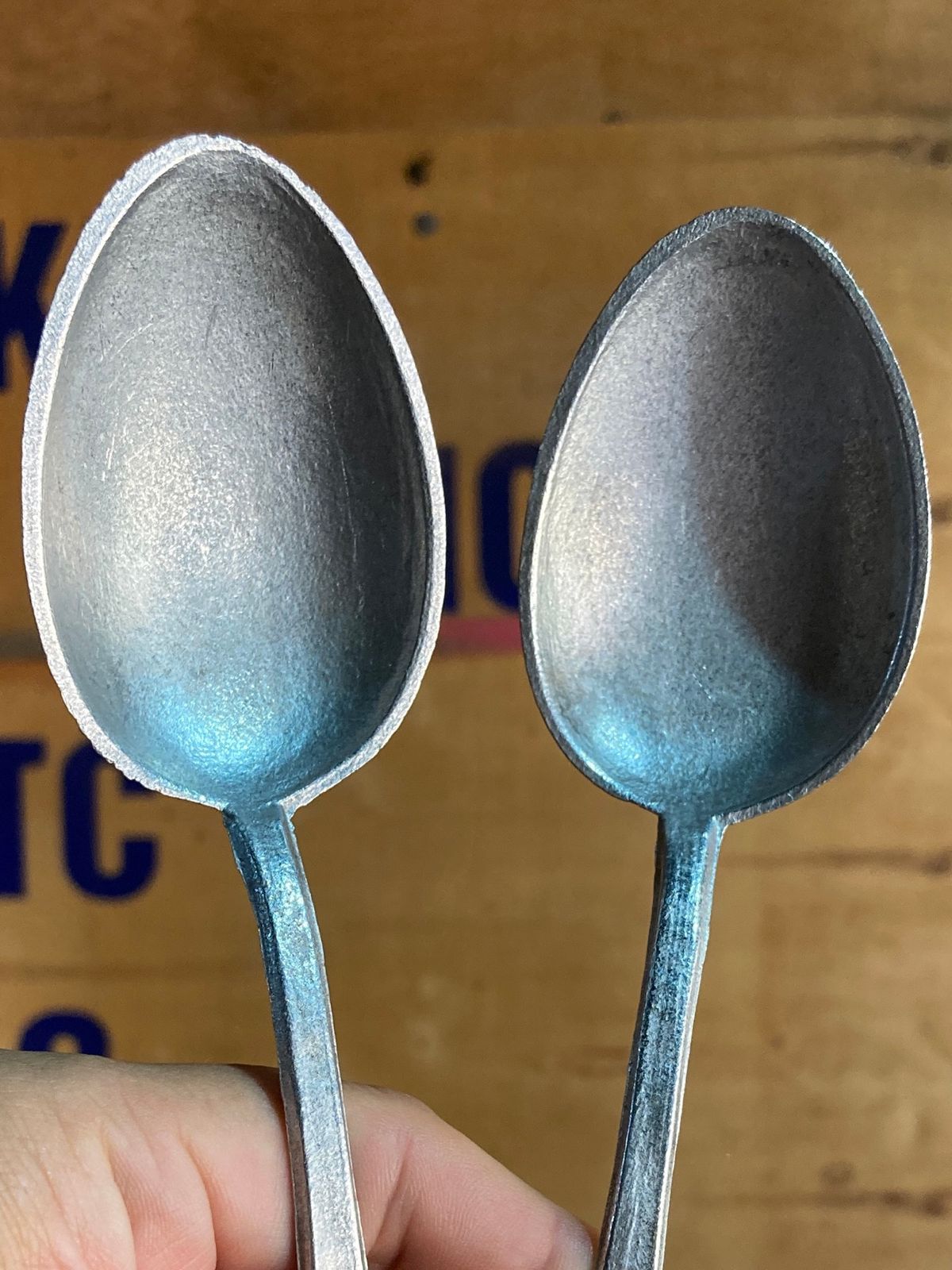 パークセー
朝食は市場の麺屋さんで米麺カオピヤックセン。お店では20年以上...