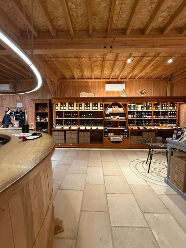 フランス・ブルゴーニュ「ブルゴーニュワイン飲みまくりの旅！！」の写真：Musée VINÉA PASSION ...