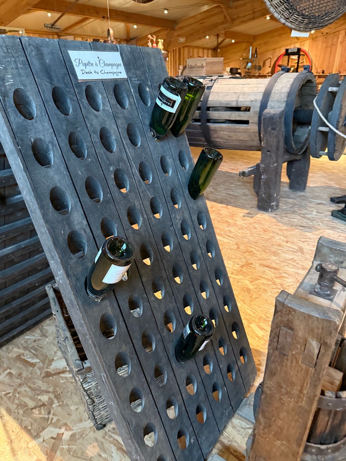 Musée VINÉA PASSION ワインミュージアム

シャブリのハ...