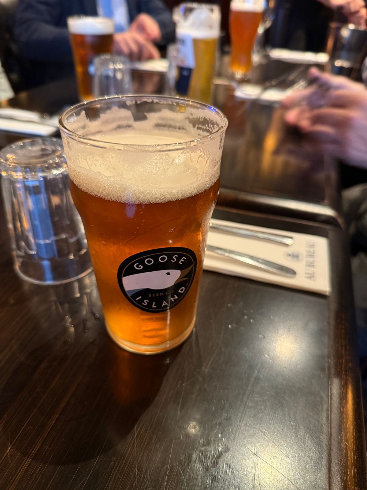 Au Bureau

移動疲れと明日からフランス料理とワインが続くとして軽...