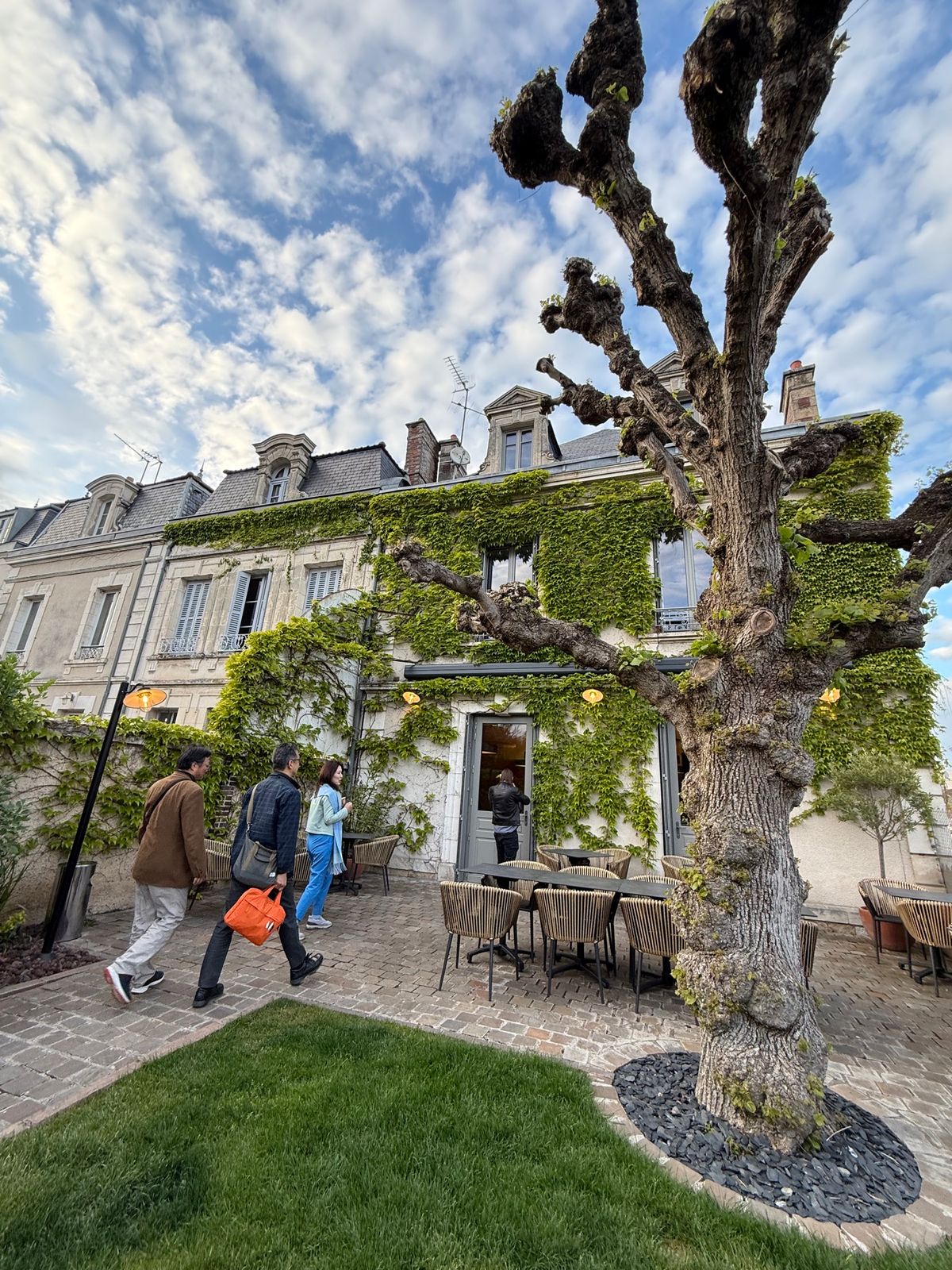 Restaurant À la maison（レストランアラメゾン）

ホ...