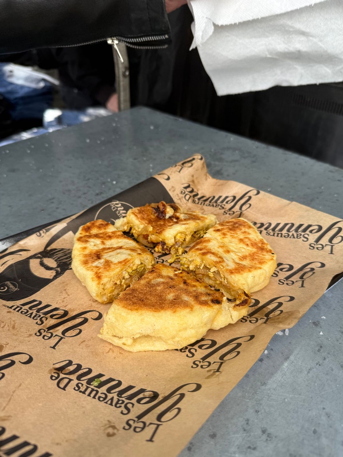 Marché montreuil

集合時間まで時間があったのだけど前乗り...