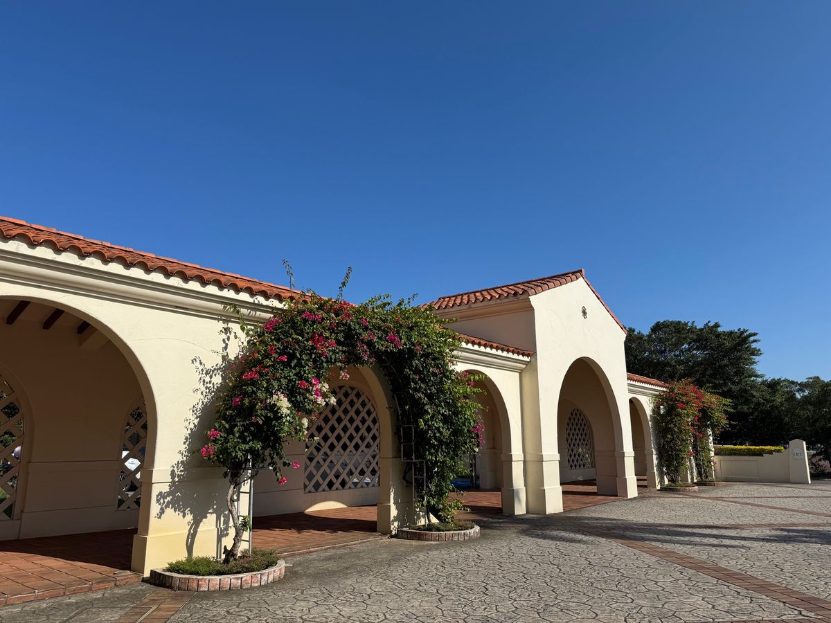 沖縄県　読谷村
ホテル日航アリビラ

もう30回以上滞在しているホテル日航...