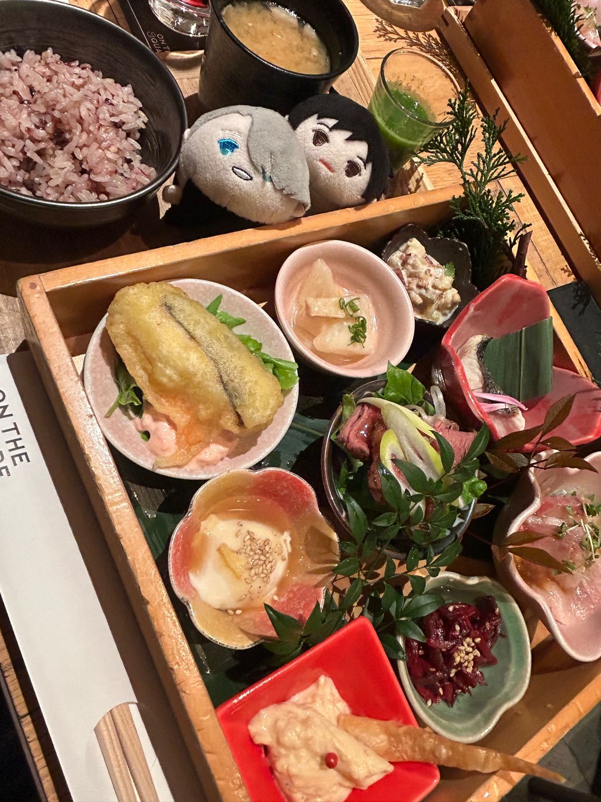 羽田でモンハンのイベントやってた‼️
大阪では、いつもの店で夕食。美味しい...