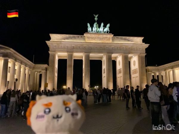 ドイツ・ベルリン「中欧電車の旅（2カ国目）」の写真：ベルリン
・ブランデンブルク門
・チェッ...