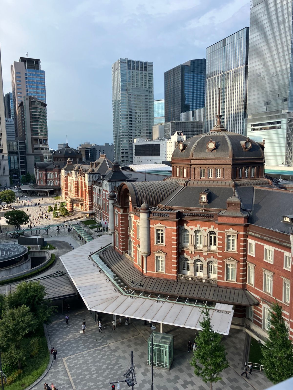 【撮影場所】
東京都 千代田区 JR東京駅ＫＩＴＴＥ丸の内

【住所】
東...