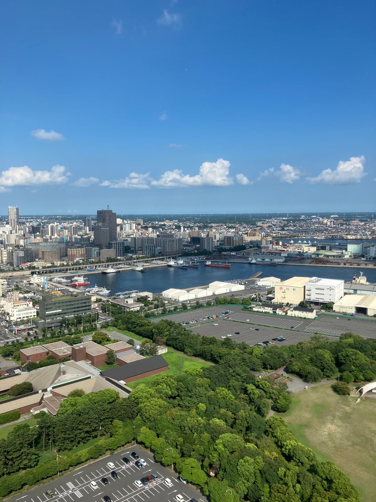 【撮影場所】
千葉県 千葉市 千葉ポートタワー

【住所】
千葉県千葉市中...