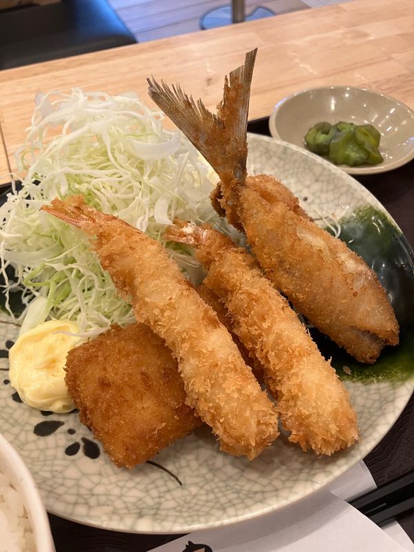 日本・静岡県「関東・東海エリア＋福島県青春18きっぷの旅」の写真：【撮影場所】
静岡県 静岡市 大衆食堂イ...