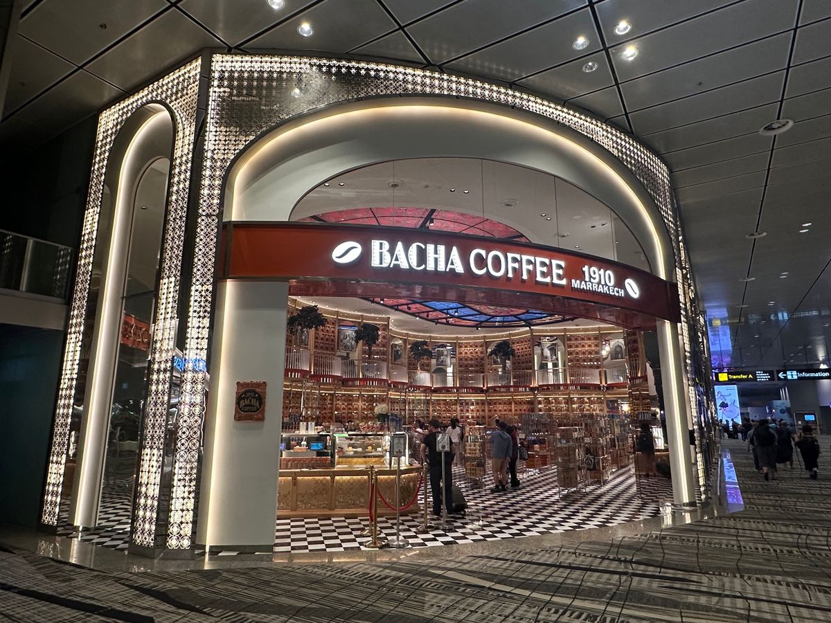 5/4
チャンギ空港でラストスパート