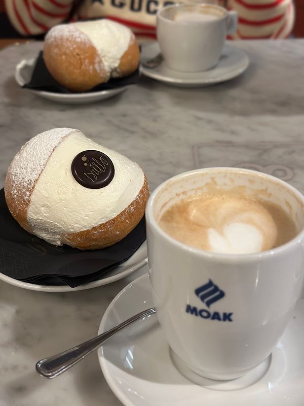 アラブ首長国連邦・ドバイ「イタリア　ドバイ　2025.02」の写真