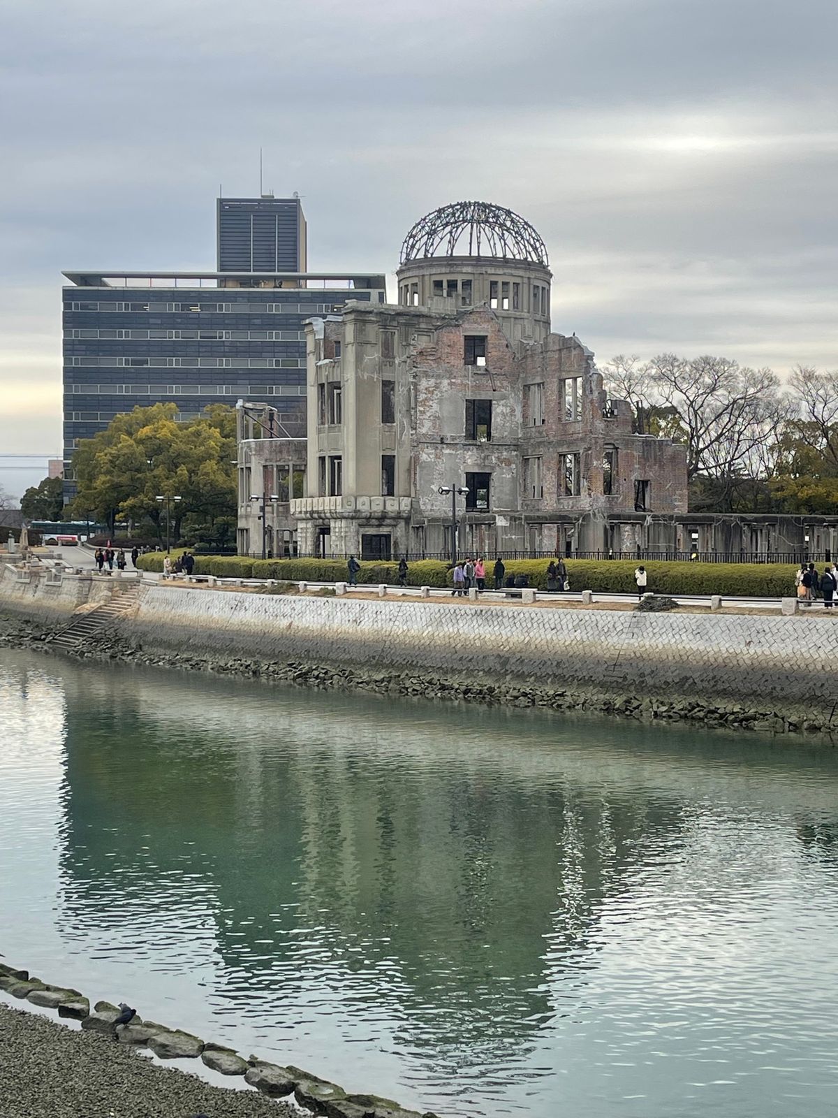 平和記念公園です