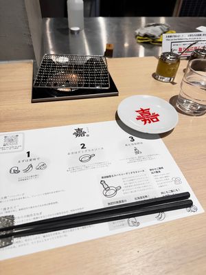 お料理と店内
