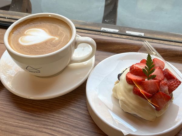 大韓民国 (韓国)・ソウル「韓国旅行」の写真：宗廟近くのお店
初めての十全大補茶。
気...