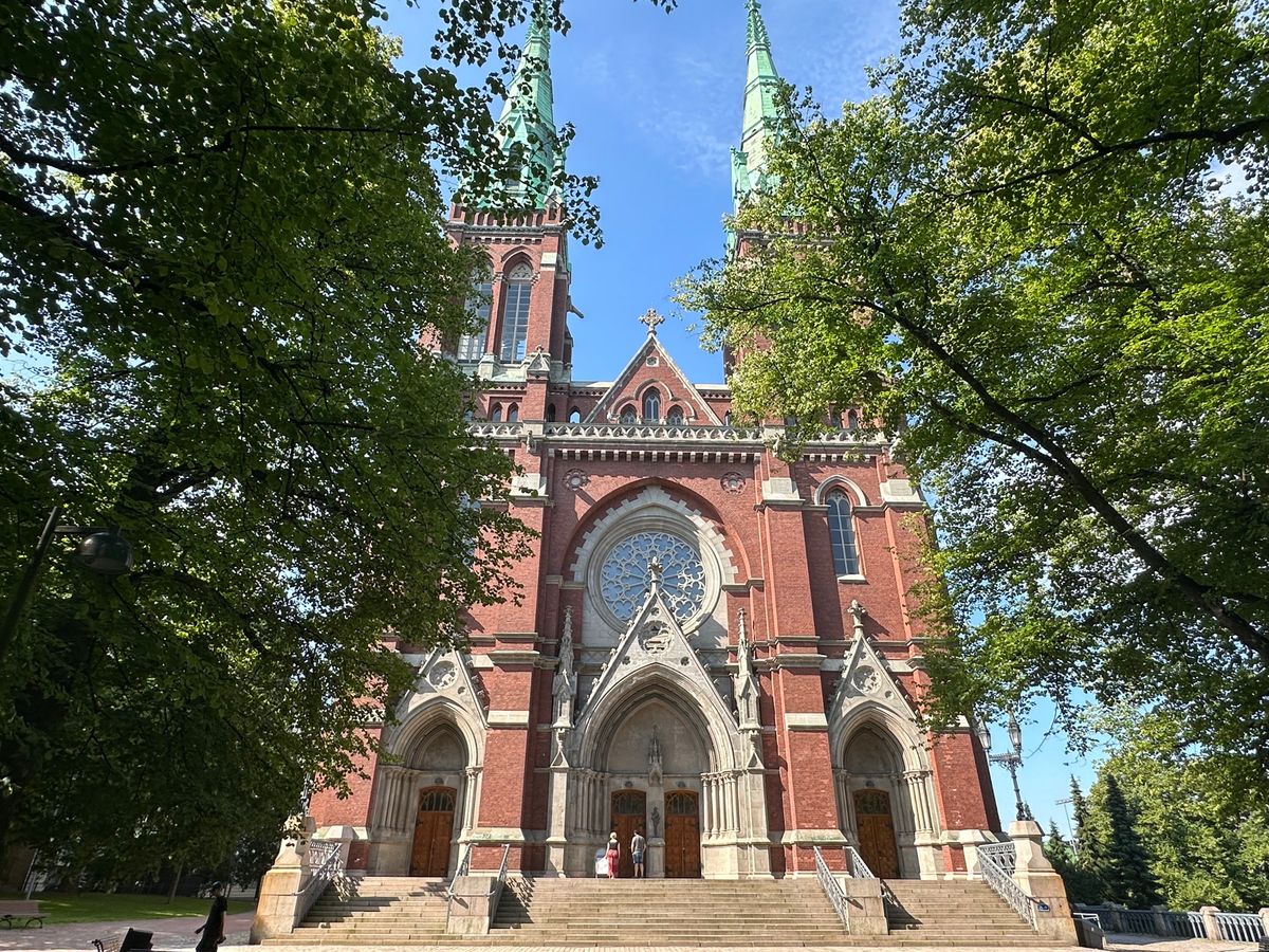 7/20 フィンランドサウナ第四弾&日本帰国
聖ヨハネス教会、Hotel ...