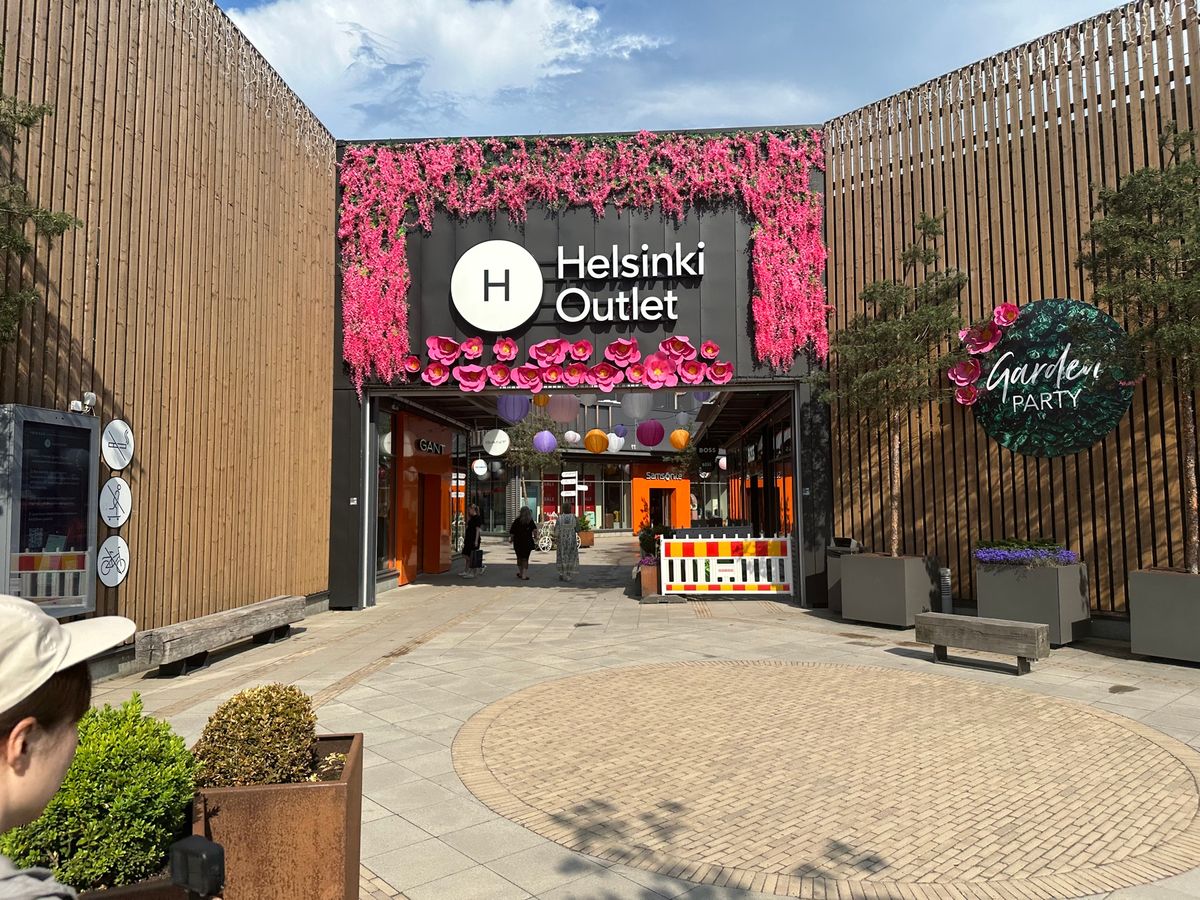 7/17 フィンランドサウナ第一弾
クーシャルヴィサウナ、FAZER工場、...