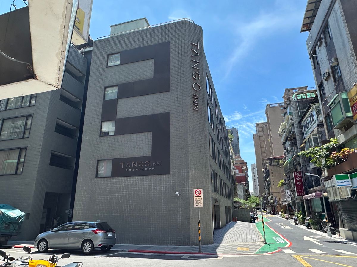 6/22
阜杭豆漿、駐在中アパート近くのホテルから松山空港