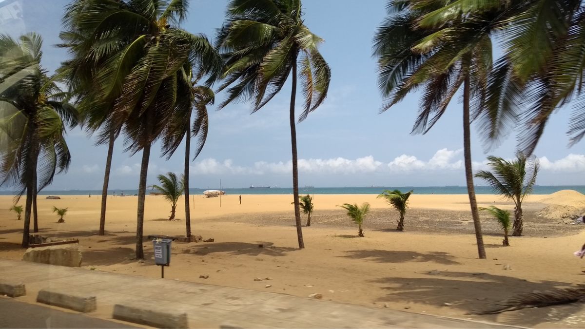 トーゴ ロメ 2017