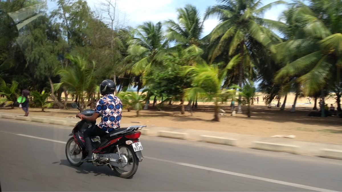 トーゴ ロメ 2017