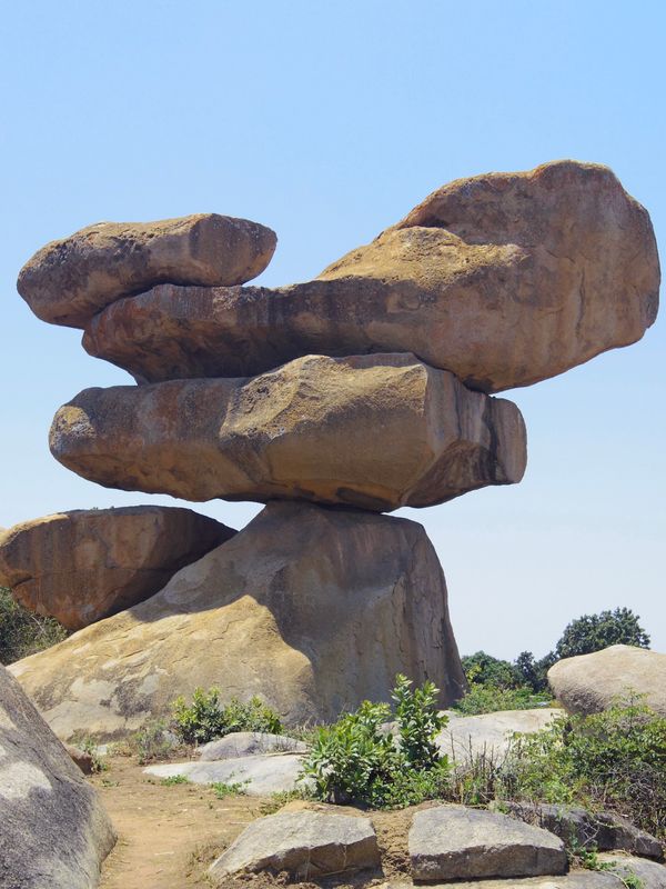 ジンバブエ「Balancing rocks」の写真