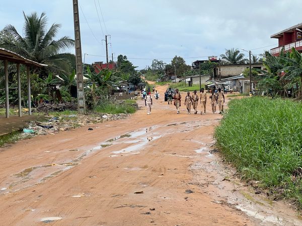 コートジボワール・Paris「コートジボワール出張1」の写真：地方にて