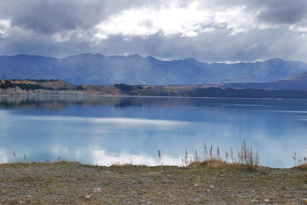 全裸で湖に入っている女性もいらっしゃいました