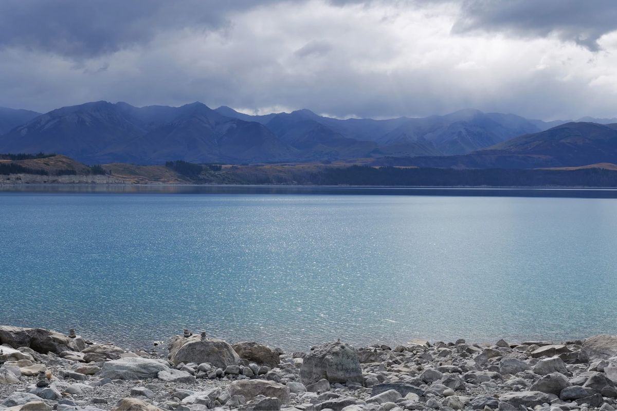 全裸で湖に入っている女性もいらっしゃいました