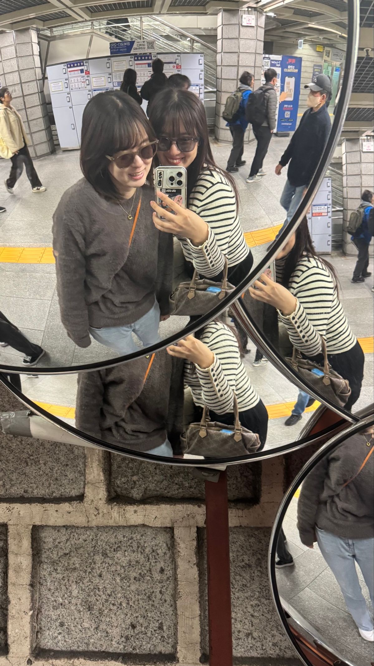 優柔不断だけどサングラスは最後一目惚れして即買い🕶