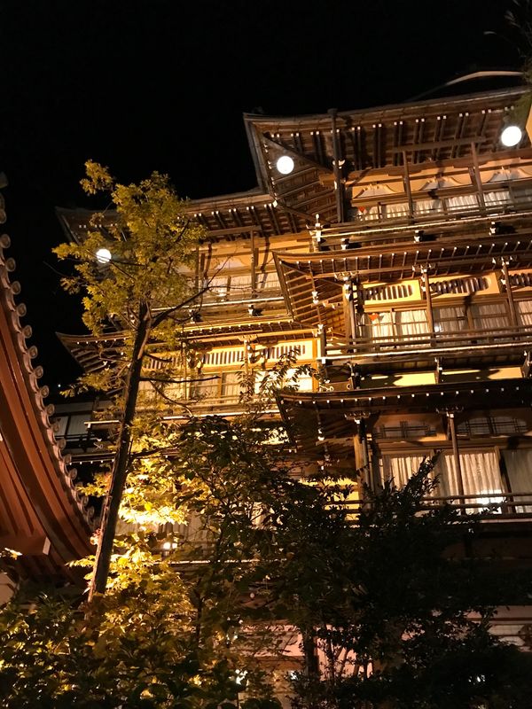 日本・長野県「渋温泉　金具屋」の写真