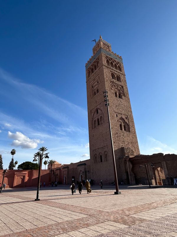 モロッコ・サハラ砂漠「CMN✈︎」の写真