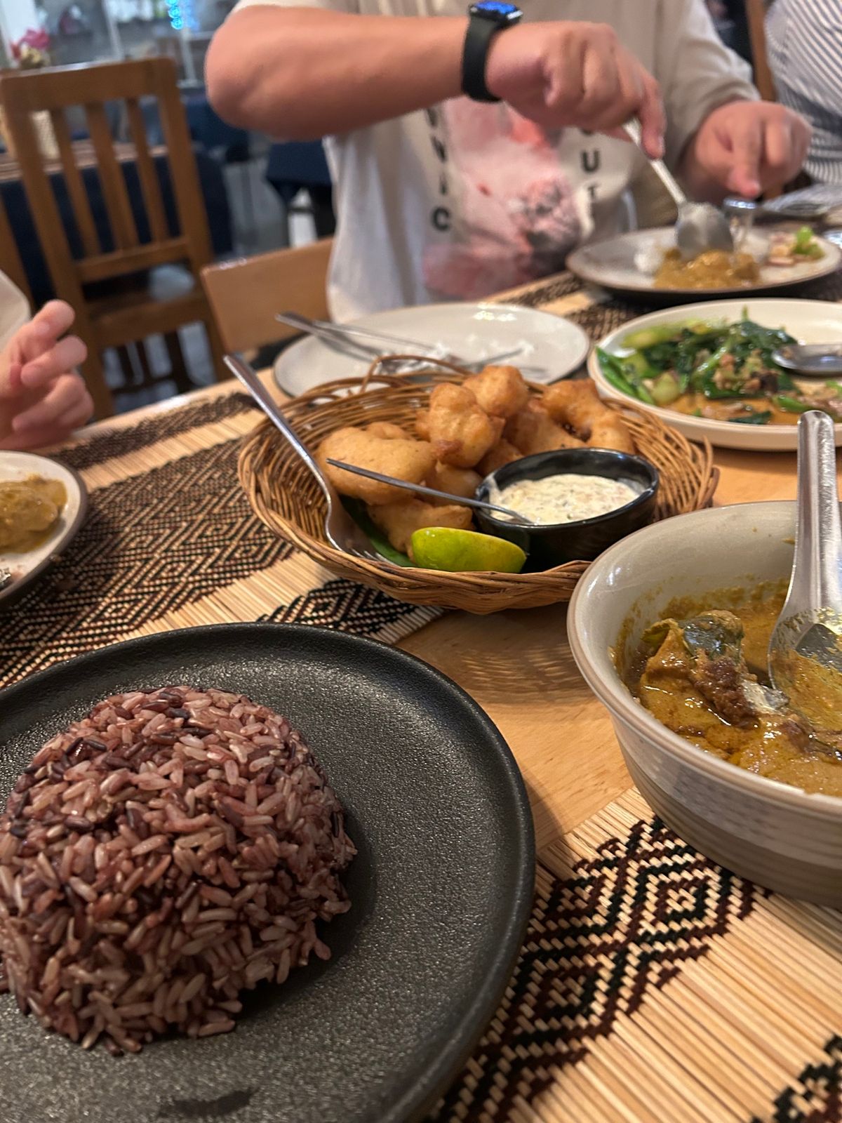 2025年旅の始まりはチェンマイ
今回メンバーは激辛NGなので辛いお料理は...