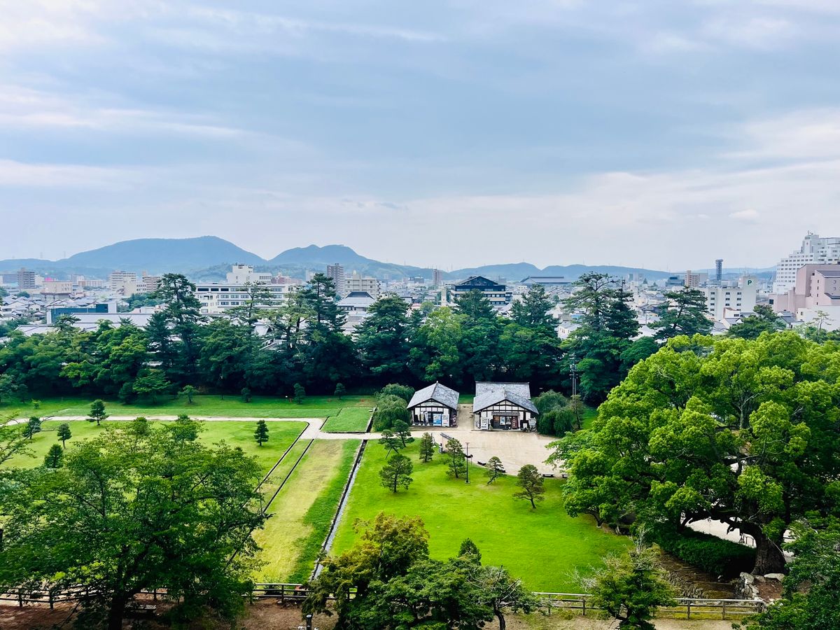 松江城と宍道湖