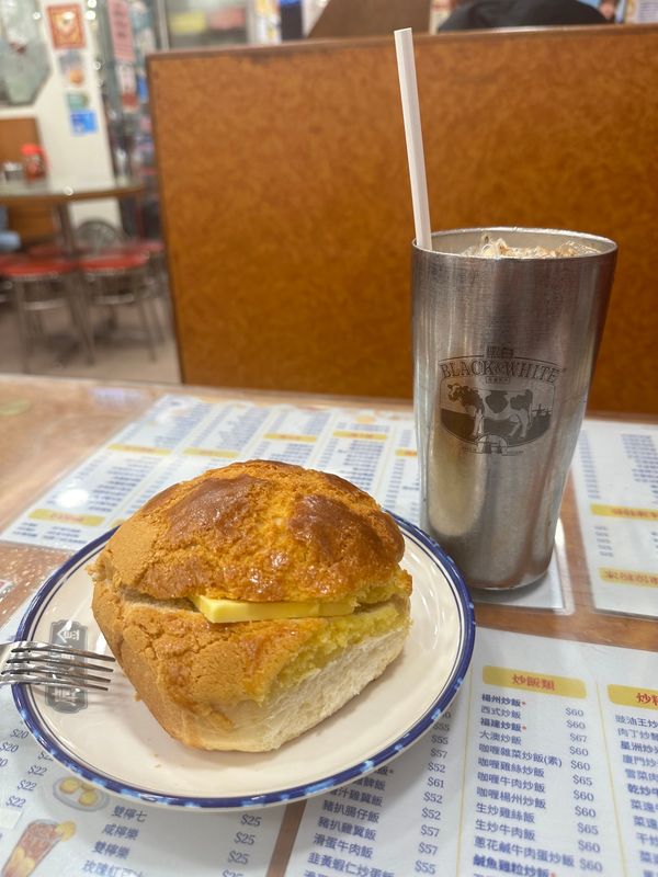 香港・香港「香港ひとり旅🇭🇰」の写真：・金華冰廳
・沾仔記
・祥興記上海生煎包...