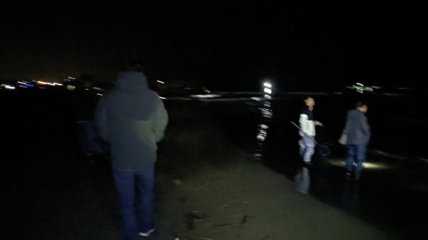 日本・富山県「富山にホタルイカを見に行く旅」の写真：初日のホタルイカすくいチャレンジは、
八...