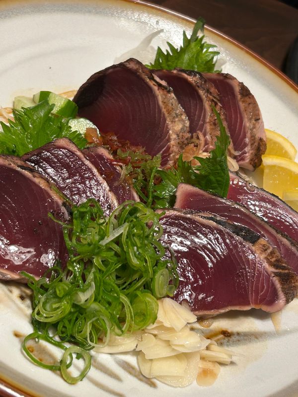 日本・高知県「夢のながれ　四万十川」の写真：夕食はいちもん屋で鰹づくし‼️
たたきの...