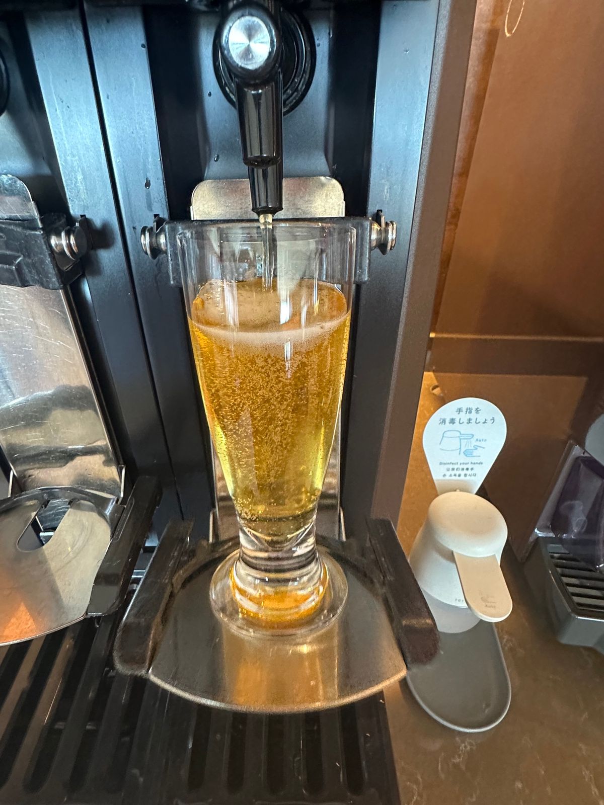 6/1
千歳マラソン完走
空港ラウンジでサッポロビール🍺