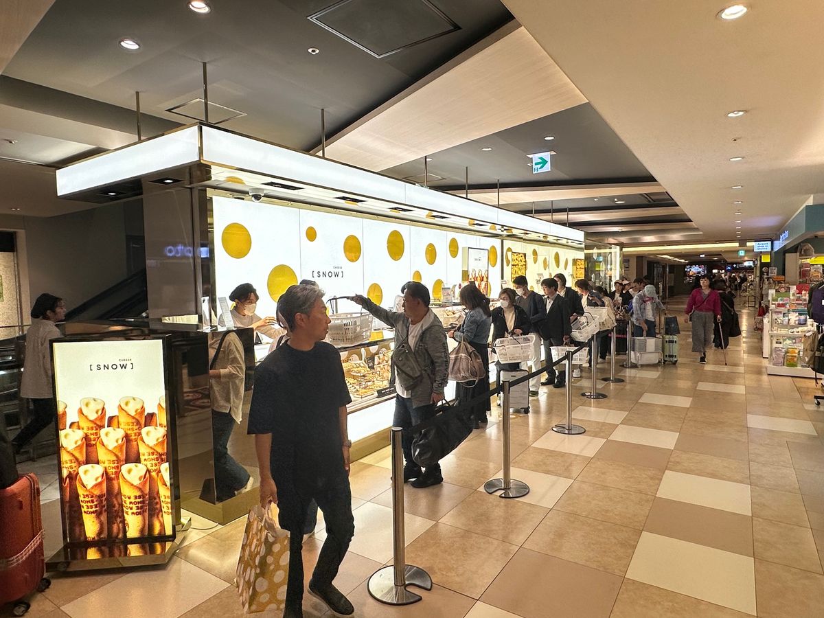 5/31
ロイズタウン、六花亭札幌本店、空港買物
ホテルでゆっくりして明日...