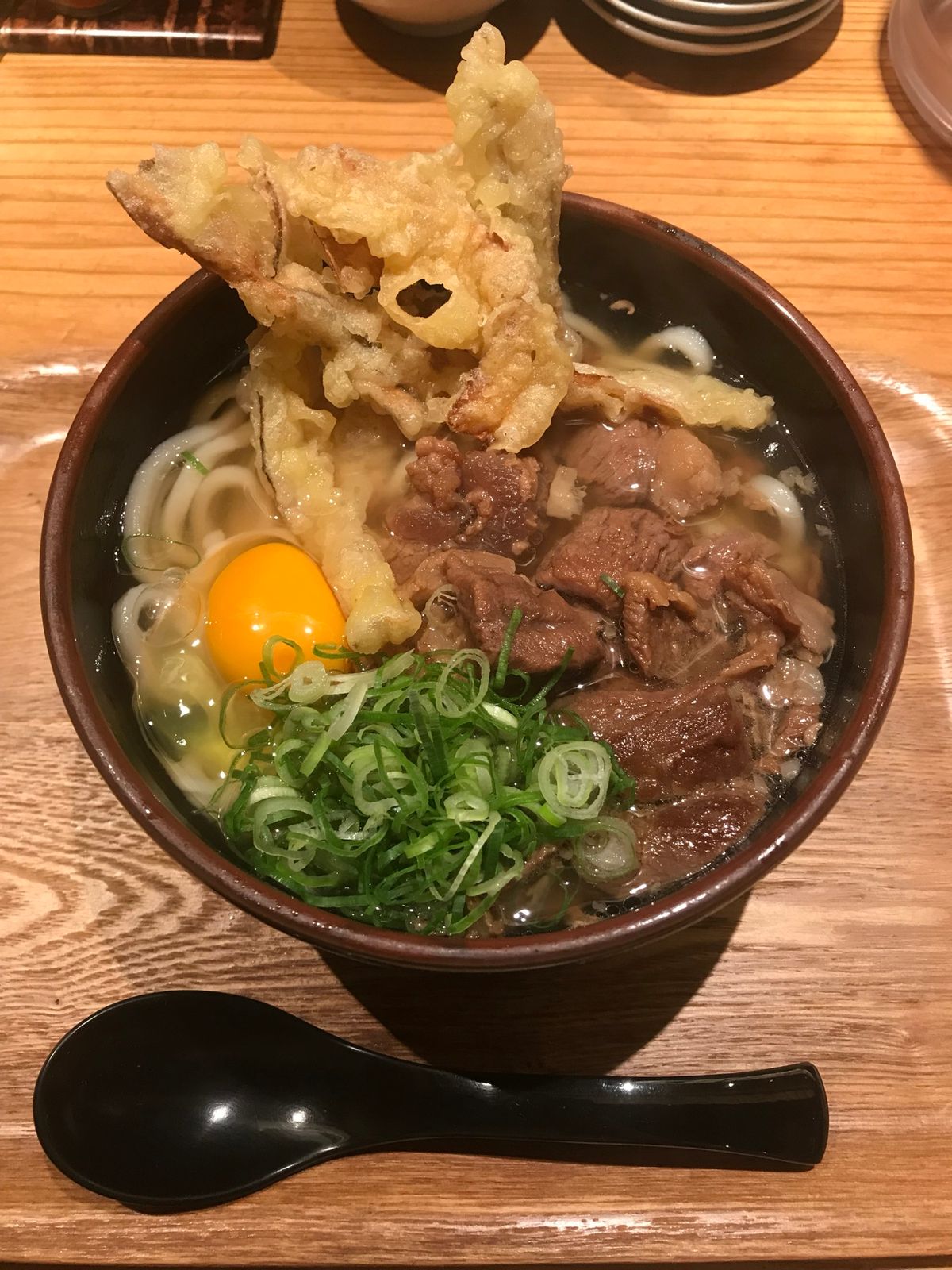 うどん。初めての福岡のとりかわ！ダルム！
そしてめっちゃくちゃ並んでやっと...