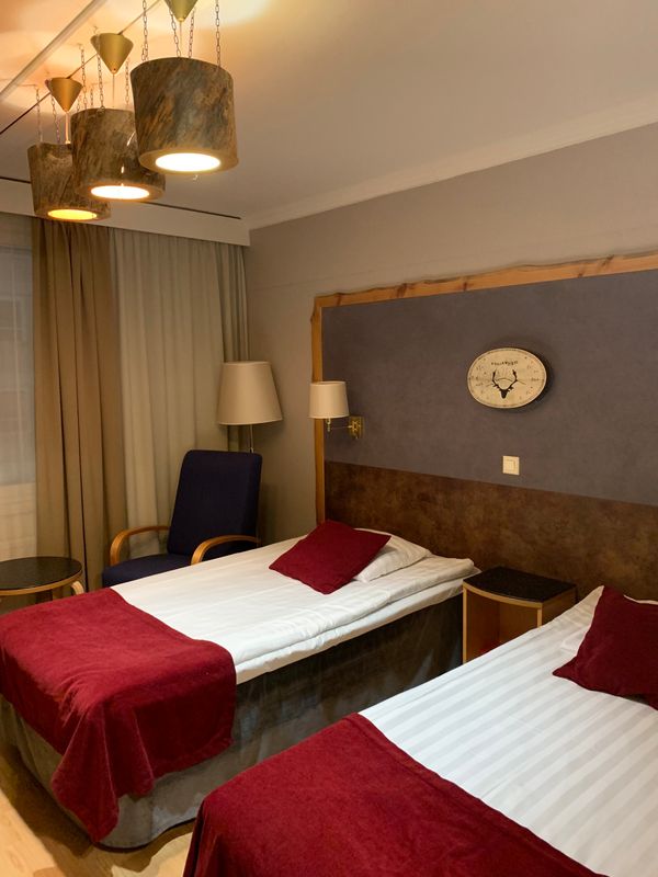 エストニア「2018フィンランド・エストニア」の写真：ホテル。オーロラツアーで時間まで小屋でお...