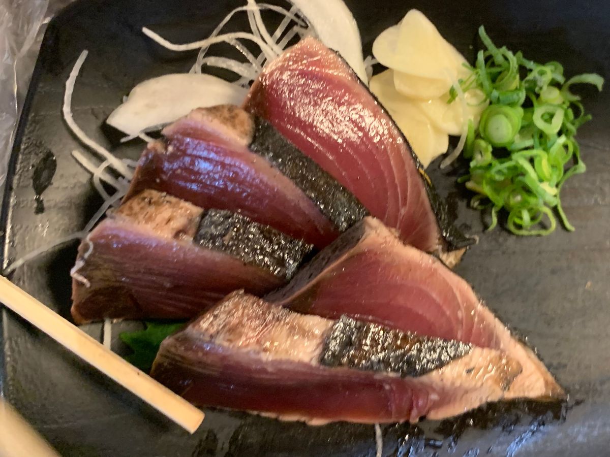 ひろめ市場！高知といえばカツオ。よさこい祭りの後で賑わってた。