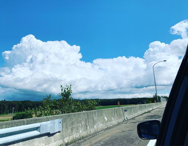 日本・北海道「2019北海道(帯広)」の写真：自然豊かで青空が気持ち良い〜！途中のゲリ...