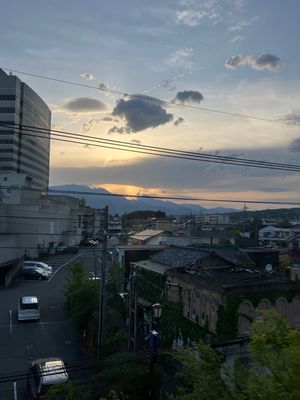 【撮影場所】
山梨県 甲府市  湯村ホテル

【住所】山梨県甲府市湯村3-...