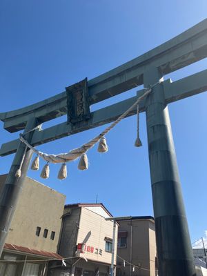 【撮影場所】
山梨県 富士吉田市 金鳥居

【住所】山梨県富士吉田市上吉田...