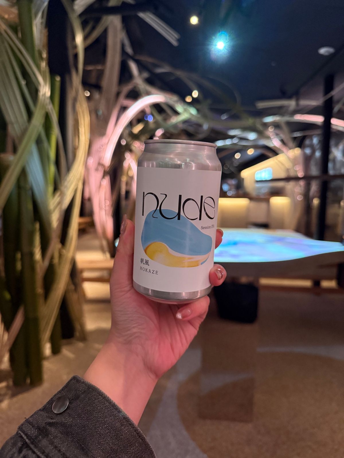 京都駅内の素敵カフェ
お酒も飲めます
夜に行くべき！