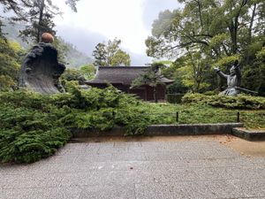 出雲大社参拝後に田中屋で出雲蕎麦を堪能した。