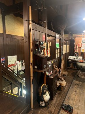 念願の田吾作さんに行ってきた。
平日なのに予約のみで満員御礼。